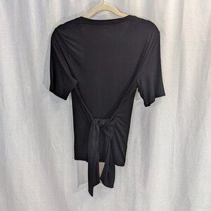 Three Dots Size Large Black Tee with Tie Back